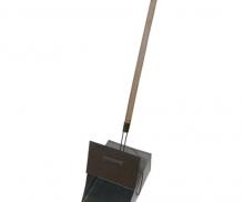 Совок-ловушка оцинкованный с деревянной ручкой и крышкой